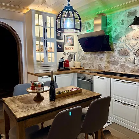 شاليه In Parnassos